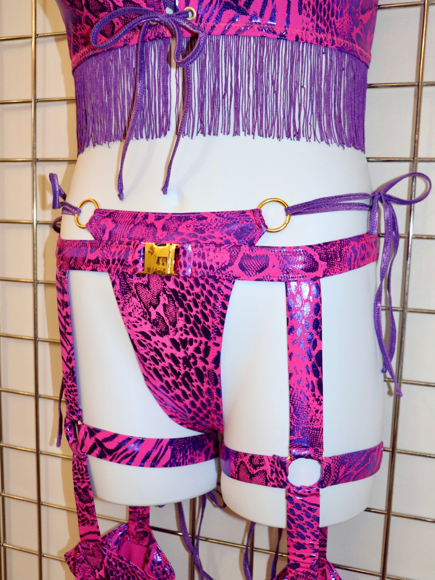 Funky Girl Garter Bell Set