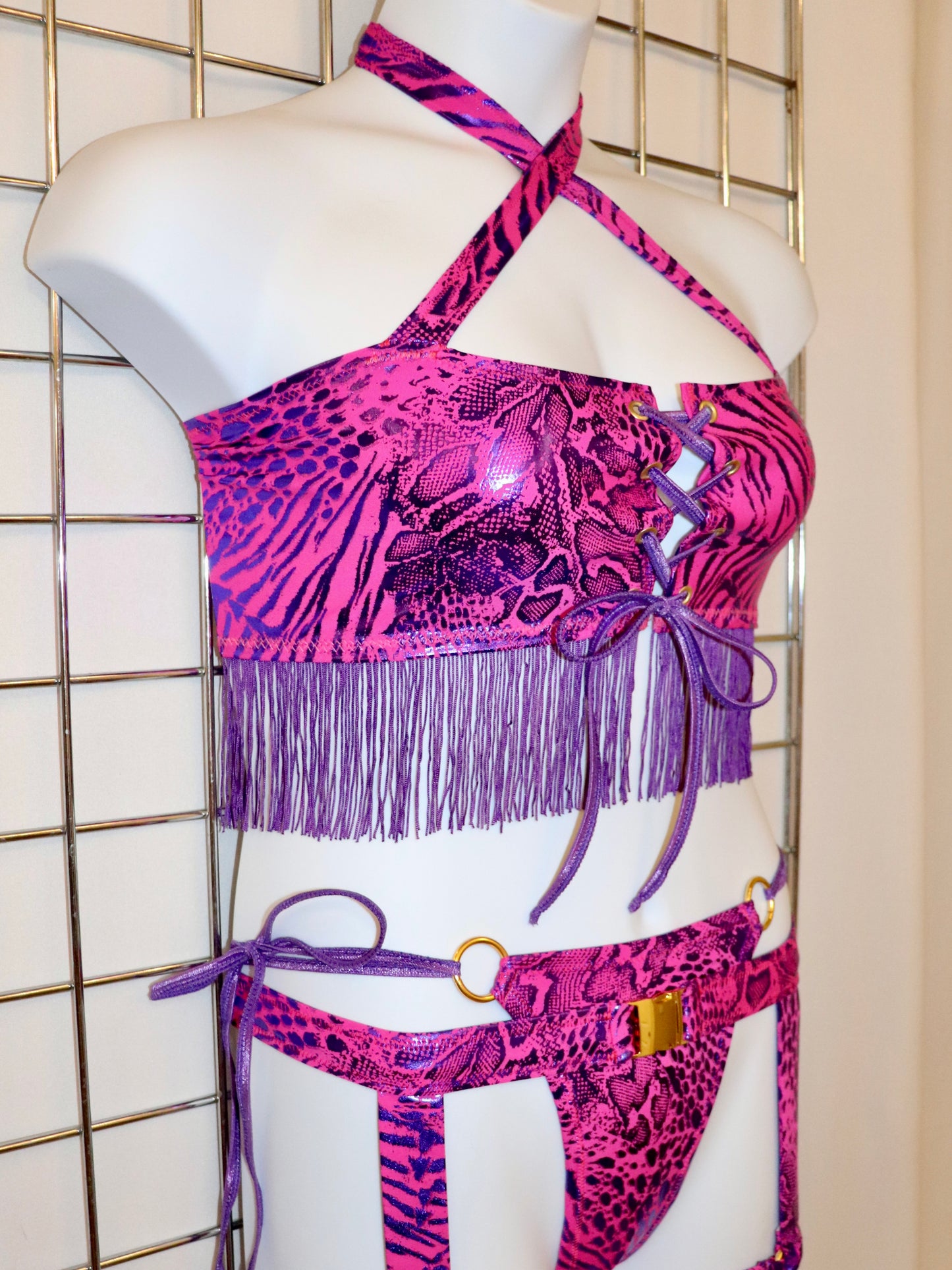 Funky Girl Garter Bell Set